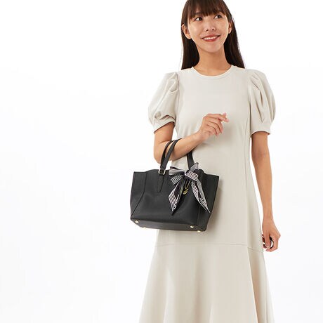 [^:DC4-095]ɂׂ͍|PbgtĂ̂ŁAX}zpXP[XȂǂ̏ނ[\C[ȊOɂ|PbgtĂ̂ŁAו̎dob`t̃XJ[t͎Ƀ{тAOăVvɎgp鎖\dl@bt@Xi[JFt@Xi[|Pbg~1t[|Pbg~2}Olbg{^|Pbg(t[|Pbg~1)~1}Olbg{^|Pbg(t[|Pbg~2)~1