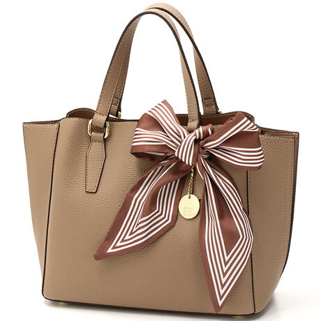 [^:DC4-095]ɂׂ͍|PbgtĂ̂ŁAX}zpXP[XȂǂ̏ނ[\C[ȊOɂ|PbgtĂ̂ŁAו̎dob`t̃XJ[t͎Ƀ{тAOăVvɎgp鎖\dl@bt@Xi[JFt@Xi[|Pbg~1t[|Pbg~2}Olbg{^|Pbg(t[|Pbg~1)~1}Olbg{^|Pbg(t[|Pbg~2)~1