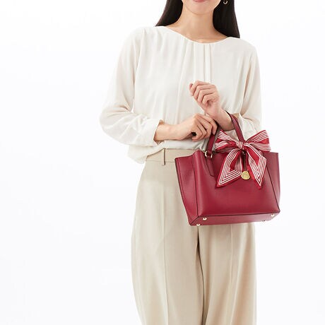 [^:DC4-095]ɂׂ͍|PbgtĂ̂ŁAX}zpXP[XȂǂ̏ނ[\C[ȊOɂ|PbgtĂ̂ŁAו̎dob`t̃XJ[t͎Ƀ{тAOăVvɎgp鎖\dl@bt@Xi[JFt@Xi[|Pbg~1t[|Pbg~2}Olbg{^|Pbg(t[|Pbg~1)~1}Olbg{^|Pbg(t[|Pbg~2)~1