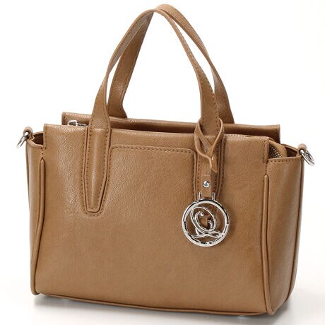 [^:DF6-007]RpNg2waynhobO|Pbg܂߂3wɂȂĂ̂ŁAו̎d₷[͂[C[ɂ̓t@Xi[|PbgI[v|PbgĂ̂ŁAU΂₷ނ̎[Ƀsb^łO\ȃS`[tD݂̃`[pXP[XȂǂ̎tɕ֗DǂtĂ܂