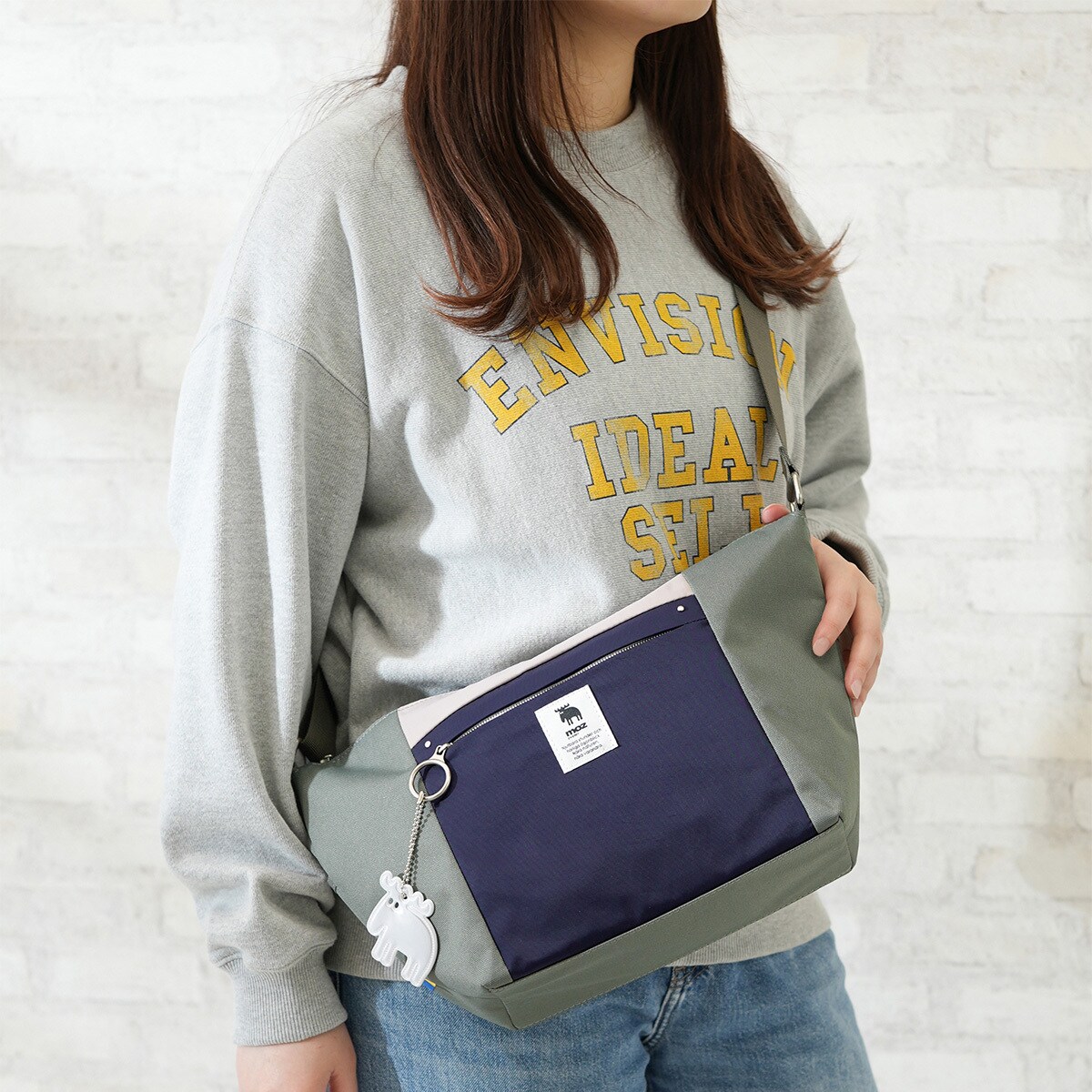 [�}���C]�ymoz/���Y�z SAC'S BAR�ʒ� �V�����_�[�o�b�O/���Y�imoz�j GR/NV