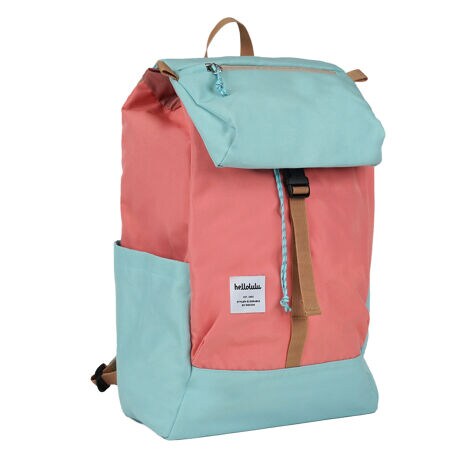 [^:475534]yfUCz|bvȃpb`[NfUCIȃobNpbNłBgĎg郍[gbvfUCŁAו̗ʂɍ킹ăbÑTCY𒲐ł܂BH{|GXefނgpĂ܂BВ̊JŁAm[gPCGAߗނyXLXƂC[łBm[gPCpbg|PbǵAő14C`܂ł̃m[gPC[\łB㕔tbvɂ́AX}zȂǂ̏[ɕ֗ȃt@Xi[|PbgtłBOʂ̑傫ȃt@Xi[|Pbgɂ́AL[NbvtĂ܂BTChɂ́A500mlybg{gA܂ݎP[ł܂ByXybNzTCY/27~s15~40cmd/520ge/15Le/1ގ/CfށF|GXe100nFiC100Y/ω׏d/8kgyuhzhellolulu(n)́A2005Nɍ`Ő܂ꂽobOuhłBuVvŁAyAg₷vobOŎlyƂRZvǵwCarryHappinessxƂuhbZ[Wɂ\Ă܂BgllľۗȂAyNGCeBreBɂӂꂽւƓĂAȗ\҂uhłB