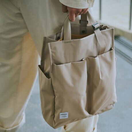 [^:475545]yfUCz莝E|E΂ߊ|3waydl̃g[gobOłB߉\ȎƎO\ȃV_[XgbvŁAX^CȒPɐ؂ւ܂B}`L̂ŁA֎qɒuĂ|ꂸ܂BvX`bNpTCN|GXefނgpĂ܂BJVłSȝH{Ă܂BC[́Ag₷召̃|PbgtĂ܂BpbgPC|PbǵAő14C`܂ł̃m[gPC[\łBC[ɂ̓{gz_[tĂ܂BCi[|Pbg̓Xibv{^ŗ߂΁AobO̒gډBł܂ByXybNzTCY/27~s12~38cmd/500ge/10Le/1ގ/100PETTCN|GXeY/ω׏d/5kgyuhzhellolulu(n)́A2005Nɍ`Ő܂ꂽobOuhłBuVvŁAyAg₷vobOŎlyƂRZvǵwCarryHappinessxƂuhbZ[Wɂ\Ă܂BgllľۗȂAyNGCeBreBɂӂꂽւƓĂAȗ\҂uhłB