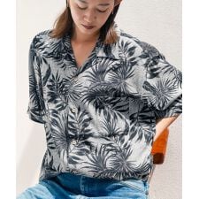 ブルースタンダード(BLUE STANDARD)の【Blue Standard】レーヨン100％ 総柄プリントシャツ