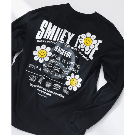 SMILEY FACE/X}C[tFCX@I[o[TCY@obNvgTvȃ|GXeƔG̗ǂȂ̍angp_炩ɗDnŤOV[YpĂ܂z(N[&hC)UV(O)Jbg̋@\tŤfC[[X⃋[EFAƂĂœKyR[fBl[gzR[fȂXbNXpcAXLj[pcAXpcAupcAV[cIR[fȂ烏ChpcAChXbNXAJ[SpcAWK[pcAfjAXJ[gIXXłBpc̏ԂɂƃR[fBl[g̃|CgɂȂ܂B^bNC鎖ŃR[fBl[gɃno܂BWPbgZbgAbṽCi[gƂĂ킹₷łIŃANZgȂXJ[tgh̋ВobOrj[obOANAobOA}Ng[gAbVobO͌܂Br[j[AjbgLbvALbvAoPbgnbg̃ZbgAbvIXXIWXgڂIł悵ATCYAbvIŃrbOVGbgƂĒp̂߂łBySMILEY FACE/X}C[tFCXz1963NɃn[xCE{[ɂăAJőn삳ꂽfUCBjR}[N炵ĐEFmx̍uhBACRjbNȃfUCACeJWAXg[gV[ŐlC𔎂Ă܂B