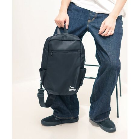 Dual Master/fA}X^[Ԃ̃{fBobOoꁟyʂ̃|GXefނgp{fBobOłBw̃NbVAʋC̍GAbV̗p܂Bybg{gTCYƂȂĂ܂BjZbNXɎg₷VvȃfUCƂȂĂAǂȃR[fBl[gɂ}b`܂Bt@Xi[fUC̃oXɂfłBXgbv̒\łByDual Master/fA}X^[zDual Master2015NɒaA2017NɏWo^܂BA[oCtJg[Ct܂ŗlXȃV[ɓރfUCāB@\fUCǋȂjZbNXłgp郆[eBeBȃobOuhڎw܂B