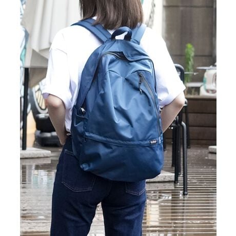 킹ACeI΂ȂVvfUCg₷gA@\ƂɔQ̃bNVvȃtHɉBꂽA召킹11̃|PbgB[͂AՂוfUCȂ̂ɖ470gƂ̌yŁAʋ΁EʊwɂœKȃfUC̃bNłB̃fœIȃtg̃Wbv|Pbgɂ̓V[YقǑ傫߂̃Xy[XāAW⃈KEtBbglXp̃bNƂĎgĂ̂IXXłBHńA}ɉJ~ĂĂSBꂪtɂ̂|CgłB킹I΂ȂVvȃfUCŁAxʋΒʊw܂ŕLv܂BWPbgX^CAZbgAbvȂǂ̃LCڃX^CɂBTXEFbgAg[i[Ȃǂ̒ԃJWAACeɁBfjC[W[pcAJ[SpcȂǂ܂܂ȃ{gƂ܂BoPbgnbgx[X{[LbvAXj[J[Ȃǂ̃X|[eB[X^CɂQłB