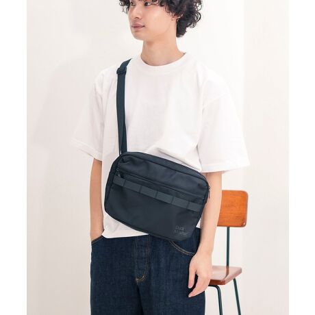 Dual Master/fA}X^[Ԃ̃V_[obOoꁟiȃ|GXengpyʂ̃V_[obOB^E[XɃ}b`fUCłBC|Pbgɂ͏TbƎ[ł|PbgtBXgbv̒\łByDual Master/fA}X^[zDual Master2015NɒaA2017NɏWo^܂BA[oCtJg[Ct܂ŗlXȃV[ɓރfUCāB@\fUCǋȂjZbNXłgp郆[eBeBȃobOuhڎw܂B