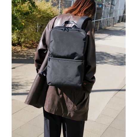 BULE STANDARD/u[X^_[h睛H֗ȃobNpbNoꁟfC[gɑ劈łX^CṽXNGA^̃obNpbNłH{|GXefނgpĂ܂̂ŤJ̓łSĂgp\ɂȂ܂̃|PbgPCX[u܂ߤ̃|Pbg𓋍ڂĂ܂̂Ť̐ɓKobNpbNɂȂ܂ubNœꂵ~j}ȃ{fBɤ@\ɕx񂾃obNpbNł