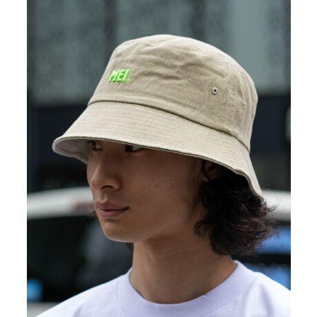 JtHjAAEghAuhhMEIhLvtFXȂǂ̃AEghAɑΉ@\Ax[VbNȃfUCŃ^E[X܂ŌpłoPbgnbgOʂɃuhS3DhJœꂽLb`[ȃ[LbvoBŜ̐F򂹂sOgHuFŎ{ꂽSAǂƂȂT[teCXgYANZgɁBX^CI΂fC[ɎgAR[f̔oĂ܂Bj킸jZbNXACeňpĂ܂B_炩ރRbg100fނŏtẴW[V[Ɋ􂵂܂BʋCɂDAKȂԂSnĂ܂Bwʂɂ̓obNATCY߂tOȒPłB