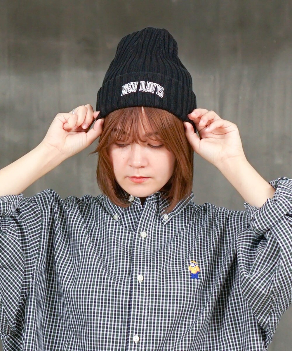 1PIU1UGUALE3 RELAX(ウノピゥウノウグァーレトレ) ホワイトビッグロゴ