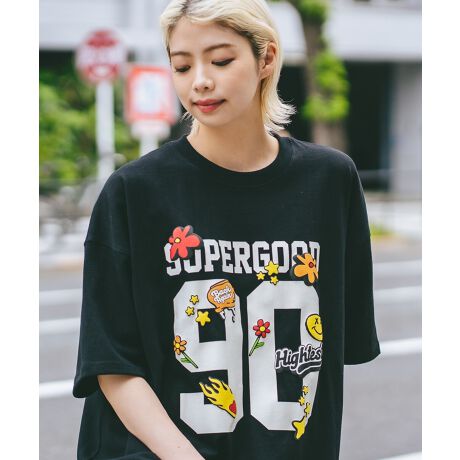 DESERT SPORTSWEAR:fU[gX|[cEFAVTVcoꁟwr[EFCg̔TVcBChVGbgŃNEH[^[̐▭ȏ䊴̓XJ[gEChpclXȃ{gXƂ̑QBX|[eBȃioOɉԕhJƓȃOtBbNgĥACełB