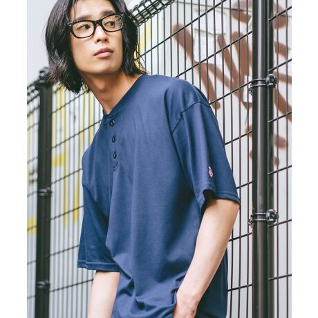 SAVIERZEROSTAIÑR{TVcoꁟu݂̖ڗɂTVcvZEROSTAINƂ̃R{TVcBn̕\ɈقȂH{ƂŁAW~ʓIɖh~AW~CɂKɉ߂Ƃł܂Bn\ʂɂ͂͂H{ĂAɂĊn̕\ʂɕオɂȂ܂BāAɐڂ闠ʂɂ͋z̉H{Ă܂B̉HɂĊfzAɉKȏԂۂƂł܂Bɕ\ʂ͐̉iW[XR[q[jtɂA₷hʂƁAUVJbg̋@\ĂA@\ʂ[Ă܂BZEROSTAIN̋@\SAVIER炵I[o[TCYVGbg̃fUC̗pBʏZEROSTAINɂ͂Ȃw[lbN̗pAɂSAVIER}[N̎hJ{Aɂ̓uhS̃sXl[t܂B܂̃uɂ͊ݖh~H{Ă܂yZERO STAIN/[XeCzV[YÑ[XɂāAXɃs[^[𑝂₵ĂW~ڗȂ@\ɓACe"ZERO STAINi[XeCj"V[YNɓoB[ZERO STAIN͐n\ʂH邱ƂŁA݂oɂAnʂɋzH{ĂAgUʏ̐n葁ʂ܂BŃAԐlC̃fUCE^̏iZERO STAINH{ōV[YoG[VLxȃ[XBNqbgԈႢȂ}XgACełB