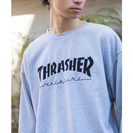 THRASHER/XbV[VXEFbgoꁟ360g̃wr[EGCgуXEFbgɁA}KWSꂽuTHRASHERƌ΃Rv1iAjBXy[hI[XS obNɓꂽfUCiBjCPĂ܂BI[o[TCYłƒVGbgByR[fBl[gz{fBJ[ɂč킹R[fBl[gLXLj[pcAe[p[hpcAzCgpcAVFtpcAJ[SpcAXP[^[pcȂǑIԃACeŃghCɍ܂BAE^[ɂ̓iCWPbgAR[`WPbgAX^WȂǂ킹ƃXg[ĝ钅ȂBCi[ƂĒpۂ̓`FbNVcJ[fBKAJbWŠyAE^[Ȃǌy߂̉HD킹R[fXXB̓Xj[J[͂Aꂩ̋G߂̓X|[cT_AX|[cMIXō킹ƈCɑuȃC[WvXłATRbVA{fBobOAXNGAobNAoPbgnbg⃍[Lbv̏ނ̑gݍ킹ł̓W[syV[ł􂷂B܂AG߂킸ɃlbNXuXbg̃ANZT[̃vXIdvŃR[fBl[g̃ANZgƂȂAȂꊴo闧҂ɂȂĂBjZbNXŒpł̂ŃJbvR[fFlm̃yAR[fɂœKByTHRASHER/XbV[zXP[^[ȂPx͓uh1981NɃXbV[E}KW琶܂ꂽuhBTtVXREric SwensonAFausto VitellonČ킸ƒmꂽUSA\XP[g{[h厏THRASHER MAGAZINEBG̊sɗ܂炸̃uhƂĂ̒nʂ͐E̎҂̊ԂŊmł镨ƂȂĂBXP[g{[h̘gɂƂꂸEFAAA[g[NAbNÃXChX|[cEɒuĂ̓Ǝ̐Eς͂킻̎̃TuJ`[̑㖼ɂȂĂƌĂߌł͖B