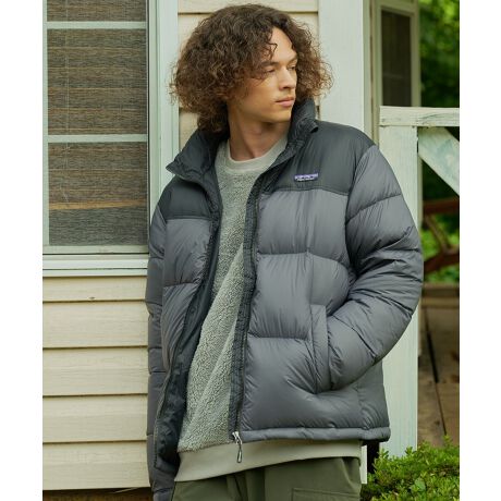 RAGGED MOUNTAIN/Mbg}EeV_EWPbgoꁟ\ʁEʂǂiCfނgpĂ܂Bɂ͖ʃt@Xi[gpĂAD݂ɕ𒲐邱Ƃł܂Bɂ̓SXshEXgbp[邽߁AlD݂ɒ邱Ƃł܂ByʂȂ̂ɂۉASnyAԒĂĂɂByȕɂ߁Izsʋ΁Eʊwɂ֗łB₷ƒgA߂BoRLvAi̊Oo܂ŕL􂷂WPbgT̕B}ȉJɂΉBVvō킹₷hAE^[߂BAEghAł^E[XłAANeBuȖɃtBbgꒅB@\ȒȃWPbgŁAKȓ~߂IyR[fBl[gzEXEFbgpcWK[pc킹ăX|[eB[ȒȂ߁IETCYAbv邱ƂŃ[YȃVGbgɒȂ΁Agh̃rbOVGbg܂BEXbLR[fɂ̓XLj[pcAXpcAXbNXpcłBE[YX^Cɂ̓ChpcfjAChXbNXAJ[SpcA`mpAWK[pcAOXJ[gyRAGGED MOUNTAIN/Mbg}EezAJ̃j[nvV[BC^[o[ɂ1978NɑnƂ̃AEghAuhBnƂ猻݂܂ŃNC}[̂߂ɃAJɂăApEMA̔Ă܂B{ł90N㔼00NɂāÃC|[gVbvZNgVbvɂĐlC𔎂Ă܂B2024N{IWi悪VɃX^[g܂BfUCETCYXybN{ɍĐ݌vAuhS{IWiɃAWBAEghAuhȂɂg₷fUCƉKȐ𑗂菕ƂȂ鍂@\LiQłB