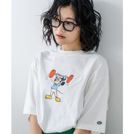 DISCUS/fBXJXDisneyRNVoIꖇƕ֗ȎgbvXVvȂ݊̂LN^[TVcBACRjbNȃLN^[fUC̓R[fBl[g̎ɁR{[VȂł͂̃fUCʊvXAgɒľX^Cۗ܂B{fB̓VvȐ݌vŗlXȃR[fBl[gɓ݂₷AƂVGbgŃtȑɂꂽ͋C^܂BFBJbv̂R[fɂ҂Ȓ邾ŋCACełB