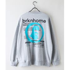 【BRKNHOME/ブロークンホーム】タギング スプレー バックプリント トレーナー