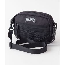 【BEN DAVIS】ワイドショルダーバッグ ワンポイントロゴ