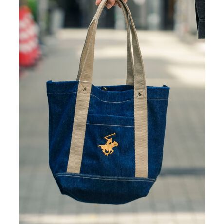 tg̃ShJANZg̃g[gBAGVɃsb^̃fjg[gBAGoB傫ڂ̃TCYŎ[UPBtgɂBEVERLY@HILLS@POLO@CLUB̃g[h}[Ñ|̃ACRhJĂ܂B͒߂ł̂ŁA|ł莝ł^щ\łBJ̓hbg{^dlŊ̒ɂȂĂ܂B