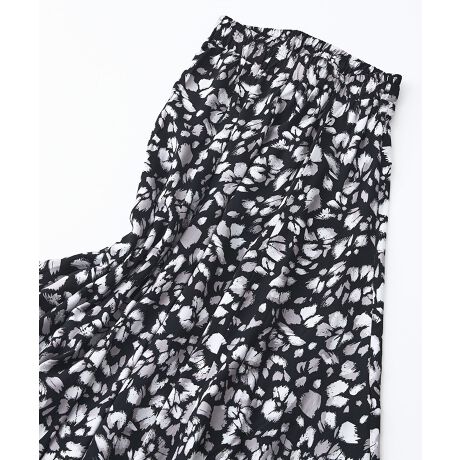 ڂ̃tA[VGbǵA8nMfUCŐlCB[100fނgpĂ̂ŐA_炩AȂ߂炩ŁASnQłBoG[VLxȁAvg𑵂܂I