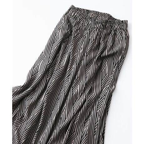 ڂ̃tA[VGbǵA8nMfUCŐlCB[100fނgpĂ̂ŐA_炩AȂ߂炩ŁASnQłBoG[VLxȁAvg𑵂܂I