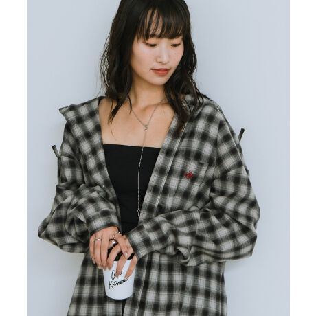 BEVERLY HILLS POLO CLUB/ro[qY|NuVVcp[J[oꁟɃ|CghJ{ꂽl`FbNVcp[J[BXg[gJWAÒJWAȃX^CɃ}b`܂B̃JWAX^CAõANZgƂĂ􂷂AǂȃV[ɂ킹₷PłIyR[fBl[gzJ[SpcA[NpcAyC^[pcAXP[^[pcAXm[pcȂǂ킹ă[NXg[gX^CB`mpAJ[pcAfjpcŃAJWAÒMIXX^CBChpcAXLj[Au[cJbgAtApcAVFtpc킹őlVvX^CƁÃ{gXƑ̗ǂgbvXIJo[I[fjWPbgȂǂ̃Ci[łQłBjZbNXȃfUC̓}[ChXJ[gAo[VGbgpcATybgAI[o[I[ȂǂƂQȂ߁A̎q̃YCNȃX^COAJbvAFBƂ̃yAR[fȂǂɂ߁IɋВobOAbNAjbgXAb`AoPbgnbgALbvȂǍ킹ăX^COyނ̂ꂩ̋G߂̓}t[A܁AlbNEH[}[AC[}t̓~Ƃ̑ǂAɂD݂̃u[cAXj[J[킹ăX^COy݂܂傤IV[Y􂷂ACeȂ߁A؂Ȑlւ̃v[gƂĂ߂łB