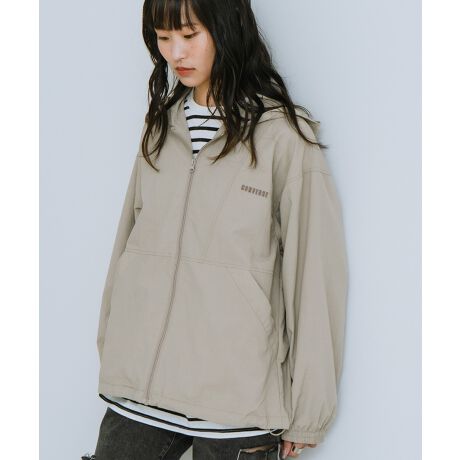 CONVERSE/Ro[XyʂōϋvȃiCbV[gpt[ht}Eep[J[oꁟyzt[htœ܂ŃJo[łAH~̉HDƂčœKłB[YVGbgŏd˒ɂœKIJWAAEghAV[܂ŕLX^COŊ􂵂܂yR[fBl[gzETCYAbv邱ƂŃ[YȃVGbgɒȂ΁Agh̃rbOVGbg܂BEXbLR[fɂ̓XLj[pcAXpcAXbNXpcAupcȂǂ߂łBE[YX^Cɂ̓ChpcAChXbNXfjA`mpAJ[SpcEXEFbgpcgbNpcAWK[pc킹ăX|[eB[ȒȂł閜\ACełI