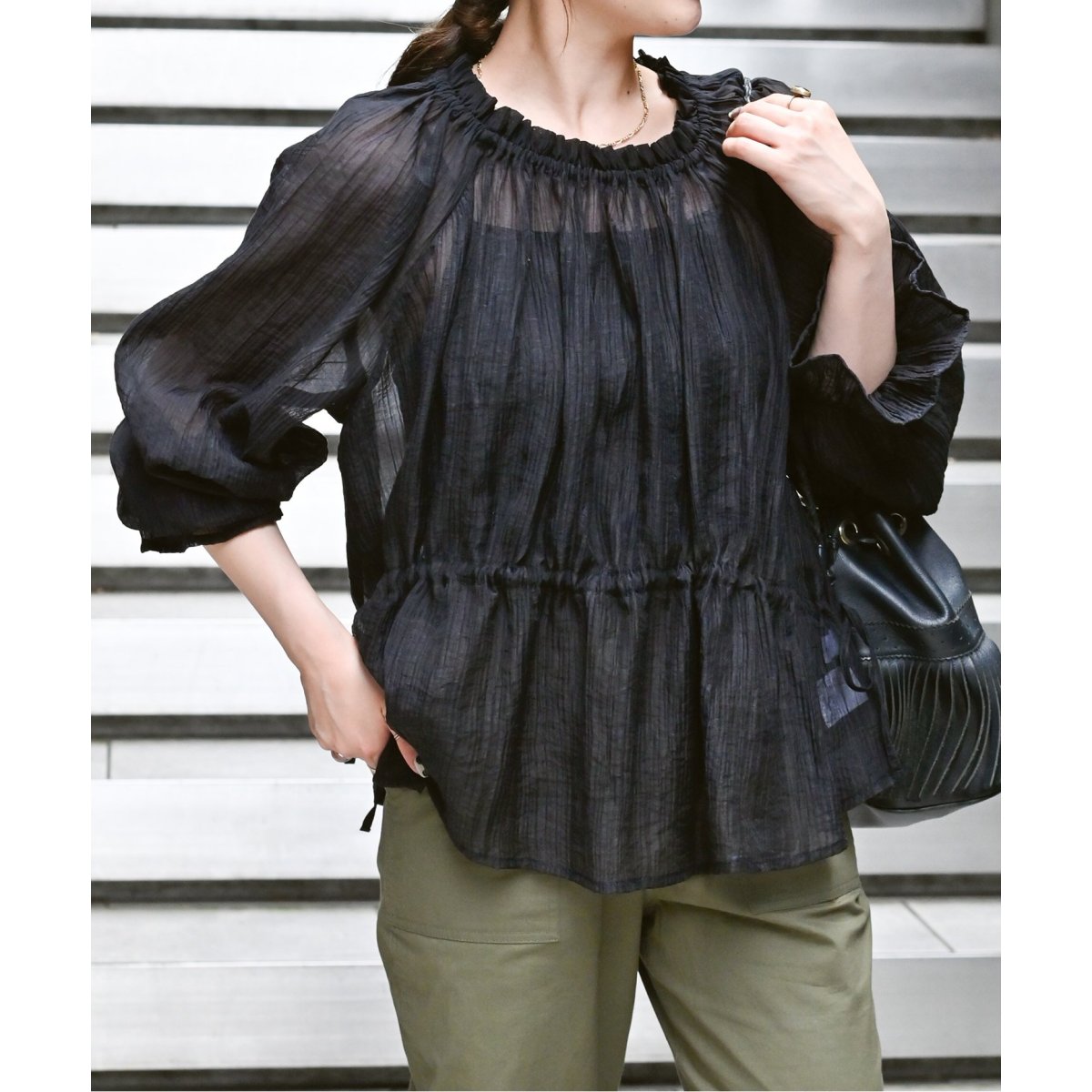 楊柳ギャザーブラウス | ベーセーストック(B.C STOCK) | マルイウェブ