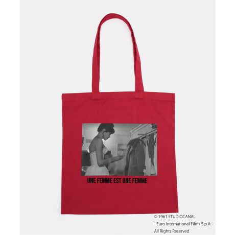 [^:25092710001730]S_[̌ƂɃp[gi[łAiEJ[i剉𖱂߂2iOtBbNZNgB.C STOCKʒACeBƂLoXnx[XɁAmÑOtBbNvgƃbhJ[ANZgɂȂg[gobOłBUNE FEMME EST UNE FEMMEw͏łxi1961NjPIERROT LE FOUwCsGx@(1965N)ꂼf̒̑\IȃV[甲TVcƃg[gobOɂĂ܂B60Ñk[F@[O\S_[̑\ŃBWẢlCiBJean-Luc Godard/WbNES_[FtX̉fēB1960Ñk[F@[OnSl̂ЂƂBނ́Af悪uׂvƂ̏펯AV\̂pCIjAiҁjłB\Fwɂ₪xi1960Njw͏łxi1961Njwƒĵܓxi1962NjȂǑBV[YiiԁF25070710001830@TRICOMER/gR ʒ GODARD UNE FEMME EST UNE FEMME TEEiԁF25070710001930@TRICOMER/gR ʒ GODARD PIERROT LE FOU TEEiԁF25092710001730@TRICOMER/gR ʒ GODARD UNE FEMME EST UNE FEMME TOTEiԁF25092710001830@TRICOMER/gR ʒ GODARD PIERROT LE FOU TOTEyTRICOMER/gRzSAINT JAMESƕ1970Nt`}̘V܃jbg[J[Ƃă{[_[jbgACeCɓWJuTRICOMERvB2024V[Y茻̃GbZXfC[EFAWJ܂B舵ɂẮAiɂĂi\łmFB̏íAB.C STOCKł̎舵ɂȂ܂B ړX܂ւ₢킹̍ۂB.C STOCKX܂ւ肢v܂BƖ̊֌WɂAۂFČꍇ܂B܂p\REX}[gtHȂǂ̊ɂA኱iƉ摜̃J[قȂꍇ܂Bi̐F́AiAbv摜QƂB