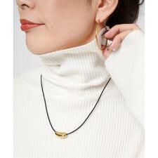 オーバルモチーフネックレス