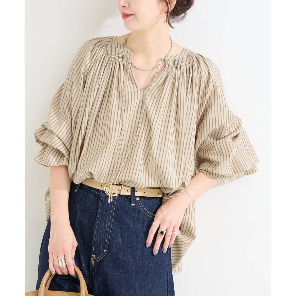 ウォッシャブル / ギャザーネックボリュームブラウス | ベーセー