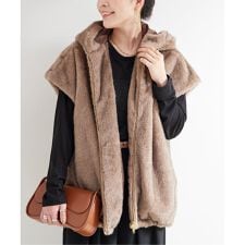 ベーセーストック(B.C STOCK)の《追加》【WEB限定】手洗い可 / フード付きミンク調ファーベスト