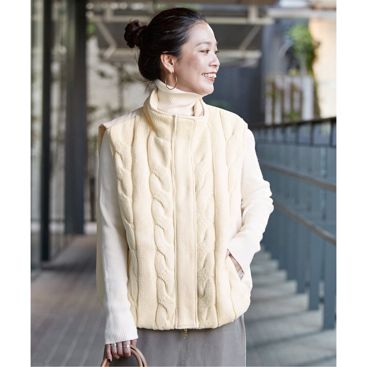 ブ*❗様 新品 B.C STOCK ダウンベスト ベーセーストック アウター ジ ベーセーストック(B.C STOCK) レディース ベスト・ジレ の一覧