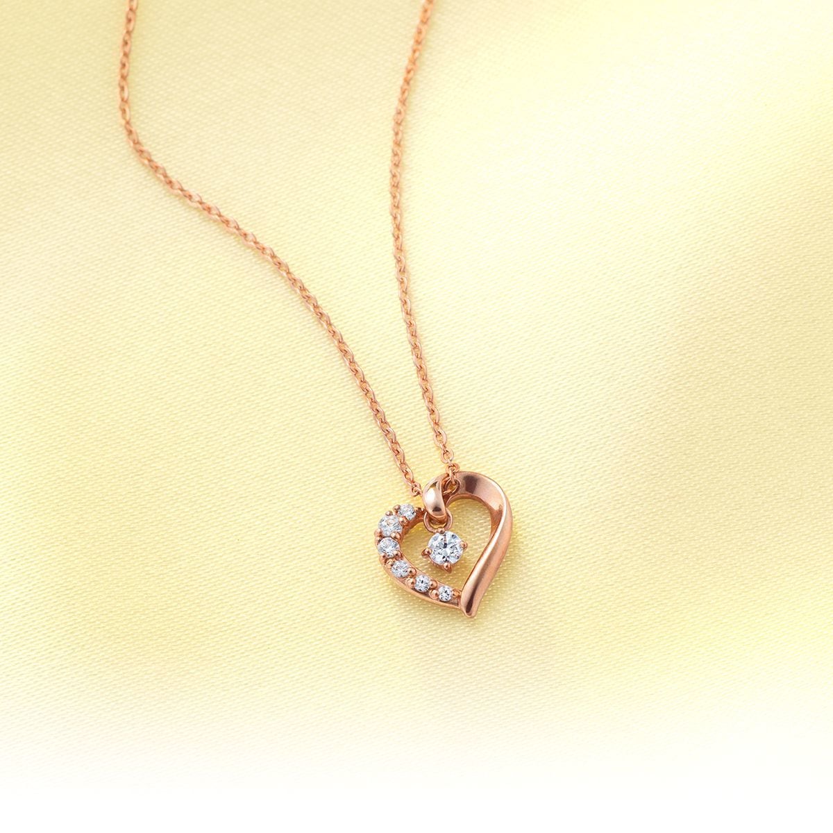 美品❣️4℃ シルバー 月の形 ネックレス シルバー 月モチーフ ネックレス | カナル4℃(canal4'C