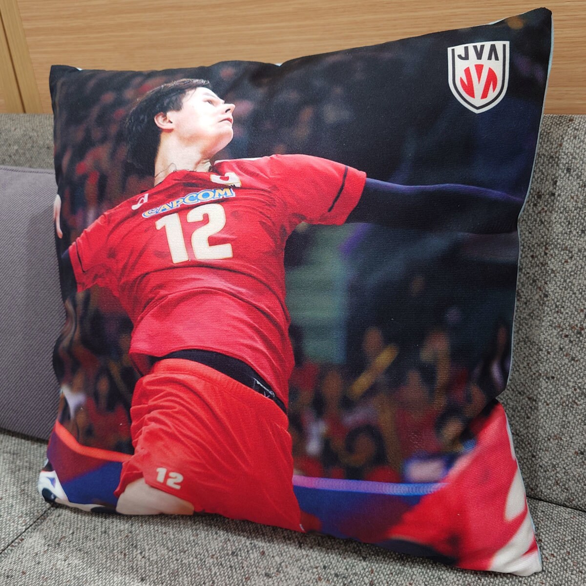 バレー男子日本代表 クッション 【高橋 藍】 | アニメ