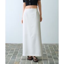 コードエー(CODE A)のsensual satin skirt