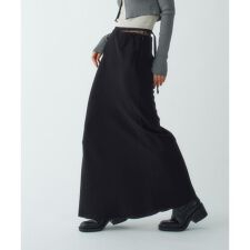 easy-fit long skirt