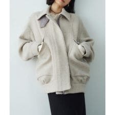 コードエー(CODE A)のoversized tweed blouson