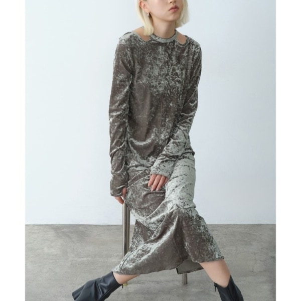[�}���C]�yRe�zneck point velour dress/�R�[�h�G�[�iCODE A�j ���C�g�O���[�i011�j