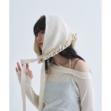 frill frame scarf