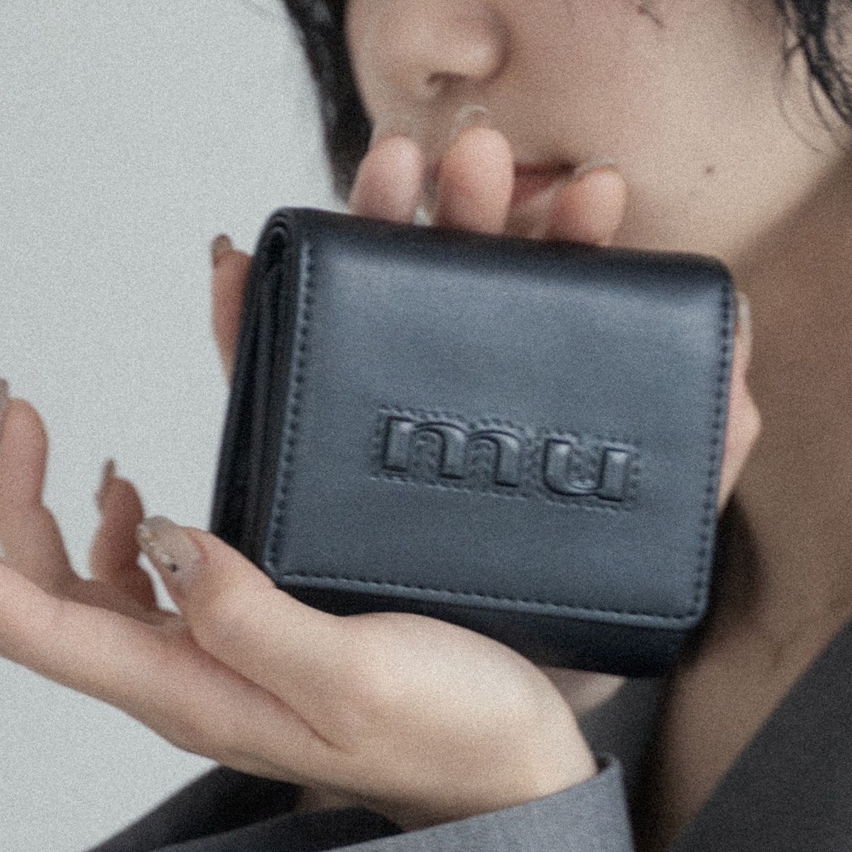 GYDA ブラック 三つ折り財布 - メルカリ