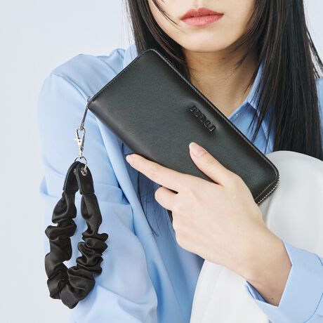 [^ԁFMR-W1331]sV[YtGATHER CHARM / MU[`[{[ՂȃMU[`[tVV[YBMU[`[͎O\ŁAeACeɍ킹MU[`[t܂BApłlĆhmuhS{̂ƓF̃^Ƃĕt鎖ŃVvɂ܂Ƃ߂V[YBsitz̒Œfgc̐lCւ郉Eht@Xi[zB傫Jł̏oꂪyXɁBDƂ͕ʂɃt[|Pbg鎖ŃV[gǗyɏodlɁB̊Ǘo钷z͂܂ȂĎEEEIH[̃J[h|PbgŕKvȃJ[h܂Ƃ߂Ď^Ԏ\łBMU[`[ɎʂłƂ̎̍z̎^тyXɁBlfUCƎg̗ǂłȕւ̑蕨ƂĂ߂łBsuhtMURUA / [Aw FEMININE MODE xubNƂN[ȃ}XLX^CBňX^CVGbgɏ炵tF~jvXƎ̃[hoghqɃLb`\Ǝvĉ錻㏗Ɍ[h[uāsXybNtJ@FEht@Xi[JdlFJ[h|Pbg~12 / t[|Pbg~2 / D~3 / K~1(d؂肠)wʎdlFt[|Pbg~1stitpBOX / MU[`[~1