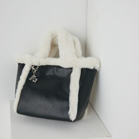 [^ԁFMR-B1391]sV[YtMIX OF DIFFERENT MATERIALS / ّfMIX~jg[gّfނMIX鎖ŃApƂ̒a߂ڂ̐VACeAE^[Ŏg鎖̑A~t@[AXG[h~t@[gpڂɒgȃ~jg[gsitJ[ɍ킹ĎgfނςّfMIXg[gBgpfރubNtFCNU[~t@[uEtFCNU[~t@[O[XG[h|GXe~t@[ڂɒgȃt@[𕔕IɎgp~jTCỸg[gobO͌ڂdȂ߂AJWAɂ\łBXJ[gɍ킹鎖ŃfB[CNɁApcX^Cɍ킹鎖ŃX^CbVɂACełB{̂ɂMS`[tAJWAȒɍvXBƂoɎčsȂobOłBsuhtMURUA / [Aw FEMININE MODE xubNƂN[ȃ}XLX^CBňX^CVGbgɏ炵tF~jvXƎ̃[hoghqɃLb`\Ǝvĉ錻㏗Ɍ[h[uāsXybNtJ@F}OlbgzbNJdlFt@Xi[|Pbg~1 / t[|Pbg~1wʎdlFt[|Pbg~1stitS`[