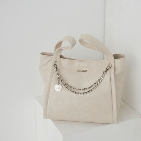 [^ԁFMR-B1365]sV[YtFRAME METAL / t[^iȃcƎRȃVH{tFCNU[͖{vƌԈႤقǂ̃NIeBɃBe[W{̂Ƀt[^荂Y킹VV[YsR̖_炩ȃtFCNU[͂ȂꊴYdオɍڂ̃uEɃx[VbNJ[̃AC{[EubNS3FWJsit▭ȃN^Ɗ̂nhobOBVHƃN^ƊŎłȂꊴoĂobOłBO\ȃ`[ghvXAVvȒɃGbWdオɁBobÔɂ͏\Ȏ[͂Ă̂Ōڈȏɉו[鎖\Bt̃V_[t鎖ŃV_[obOƂĂg2WAYdlBsuhtMURUA / [Aw FEMININE MODE xubNƂN[ȃ}XLX^CBňX^CVGbgɏ炵tF~jvXƎ̃[hoghqɃLb`\Ǝvĉ錻㏗Ɍ[h[uāsXybNtJ@F}OlbgzbNJdlFt[|Pbg~2stitۑ / V_[ / IWi`[