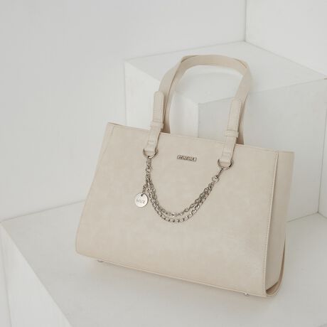 [^ԁFMR-B1366]sV[YtFRAME METAL / t[^iȃcƎRȃVH{tFCNU[͖{vƌԈႤقǂ̃NIeBɃBe[W{̂Ƀt[^荂Y킹VV[YsR̖_炩ȃtFCNU[͂ȂꊴYdオɍڂ̃uEɃx[VbNJ[̃AC{[EubNS3FWJsitIItpłgg[gobOBA4TCY[\ȏ[̃TCYŕigłȂʋ΂ʊwłg\BOʂɂIWi`[͎O\ŎgV[ɉăX^C`FW鎖\łB𒷂鎖łꂩ̋G߁AAE^[𒅂ĂȂdlɁBsuhtMURUA / [Aw FEMININE MODE xubNƂN[ȃ}XLX^CBňX^CVGbgɏ炵tF~jvXƎ̃[hoghqɃLb`\Ǝvĉ錻㏗Ɍ[h[uāsXybNtJ@Ft@Xi[JdlF|Pbg~2 / t@Xi[|Pbg~1 / t[|Pbg~2stitۑ / IWi`[