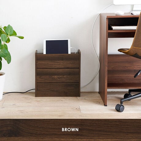 P[uR[hA^bv[dȂǂ̔z𐮗ł[{bNXBrO_CjOAerfXNӂ̂ႲႵR[h܂Ƃ߂ăXbLIWi-Fi[^[Efz̎[AzR\hAȂqlybg̃guh~ƂĂ͂AVɏûŃTChe[u[dXe[VƂĂg܂B[̂ɍ킹č߂\By[ł́zEWi-Fi[^[AfEd^bvELANP[uE[dP[uAX}[gtH[dAAC[d퓙yiTCY()z39.5~s15.5~39cmyTCY()z44~s20.5~12.5cmyd()z4.5kgyގzvgσp[eBN{[hyYzChlVAylzqlgĕiivXhCo[ƃn}[pӉj