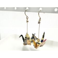 鶴ピアス　黒