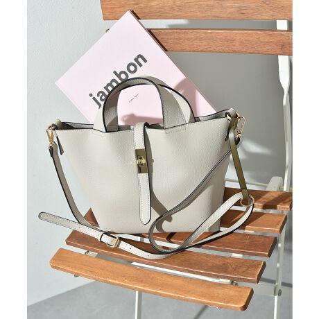 [^:13892509]Ɏg₷XNGAtHobNiȌ򊴂tFCNU[gpAS[h̋iȃANZgɁ̖t2WAY̎głA܂肰ȂzF̃L[O|CgłB錩ڂƎg₷TCYŁAgBAGɂ͊߂ȃobNłBX^COזȂVvȃfUC͂1BƂȂɂǂ̂Œʋ΂Zj[܂Ŋ􂵂܂B|łV_[tłB