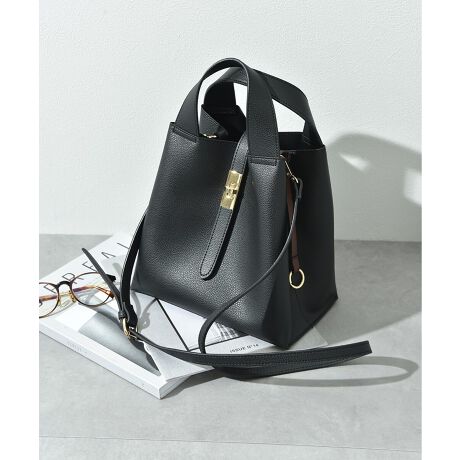 [^:13892509]Ɏg₷XNGAtHobNiȌ򊴂tFCNU[gpAS[h̋iȃANZgɁ̖t2WAY̎głA܂肰ȂzF̃L[O|CgłB錩ڂƎg₷TCYŁAgBAGɂ͊߂ȃobNłBX^COזȂVvȃfUC͂1BƂȂɂǂ̂Œʋ΂Zj[܂Ŋ􂵂܂B|łV_[tłB