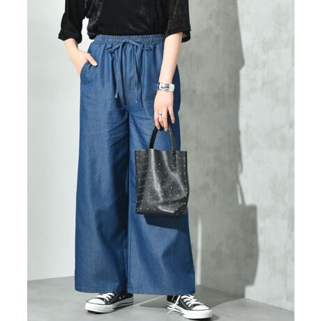 [^:23173017]l̃JWAX^Cɂ͌ȂCgfj̃ChpcJWAȃACeȂǂ򂪑lۂoĂ܂BfC[炨o܂ŕL􂵁AƂnSn悭AbNX̂łꂩ̃V[Y劈ԈႢȂłIuEXƍ킹Ăꂢ߂ɁAT}[jbgƃX^COƂ菗炵Abv܂BTVcXj[J[ŃfC[ɂɉKɃANeBuɒ񂹂郏ChpcłB戵ŃC[W[PA()ł܂B